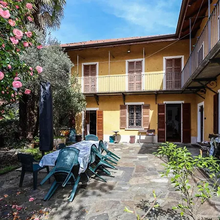 Residenza La Motta Villa Pettenasco