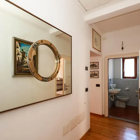 Residenza La Motta - *