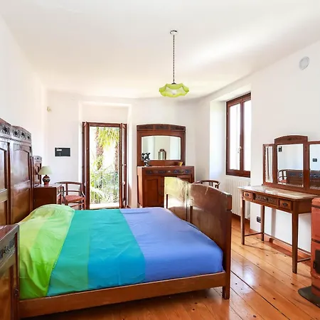 Residenza La Motta - Villa Pettenasco