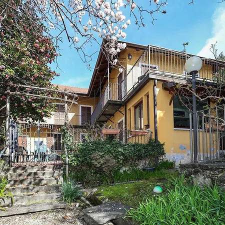 Residenza La Motta - *